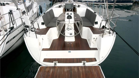 Bavaria 33 Cruiser
