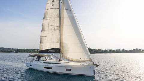 Beneteau Oceanis 51.1