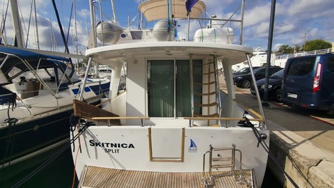 Beneteau Swift Trawler 42