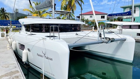 Lagoon 42