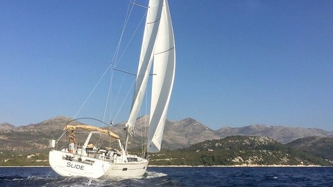 Beneteau Oceanis 45