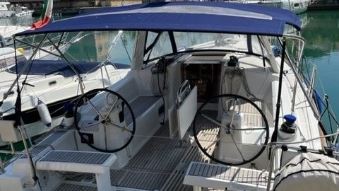 Beneteau Oceanis 35.1
