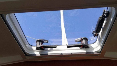 Beneteau Oceanis 38.1