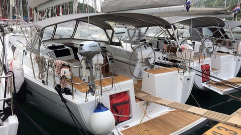 Hanse 455