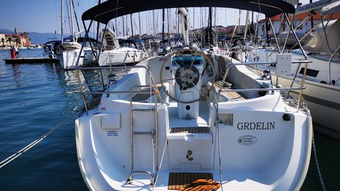 Beneteau Oceanis Clipper 331