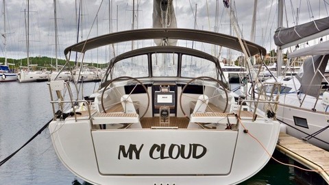 Hanse 418