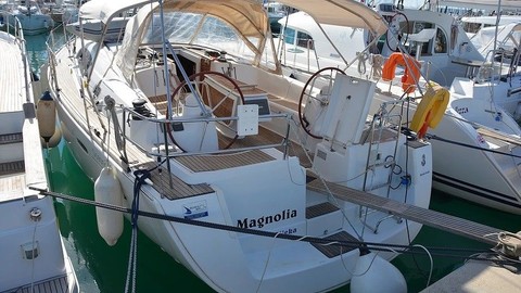 Beneteau Oceanis 43