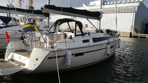 Bavaria 37 Cruiser