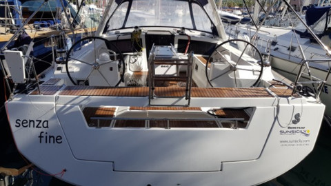 Beneteau Oceanis 48
