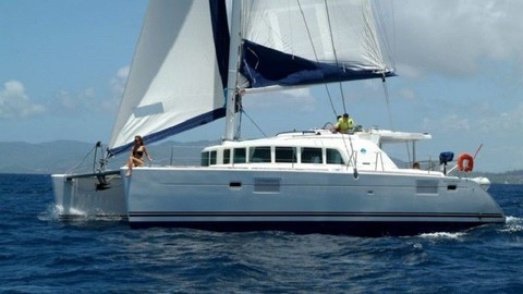 Lagoon 440