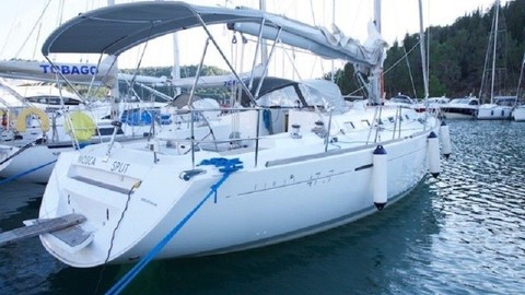 Beneteau First 47.7