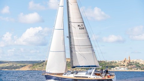 Beneteau Oceanis 60