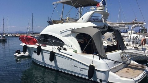 Beneteau Antares 36