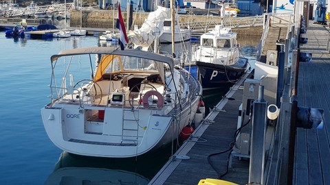 Beneteau Oceanis 46