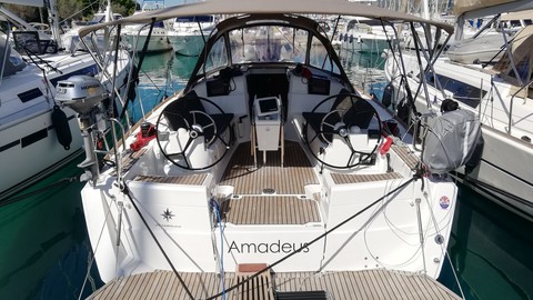 Jeanneau Sun Odyssey 389