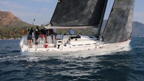 Beneteau First 40