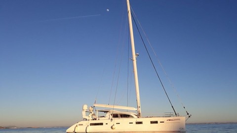 Catana 65