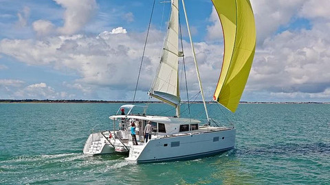Lagoon 400 S2