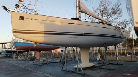 Beneteau First 45