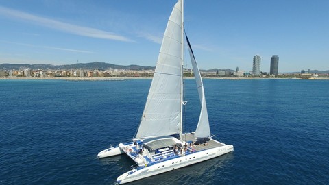 Fountaine pajot taiti 75 day charter boat