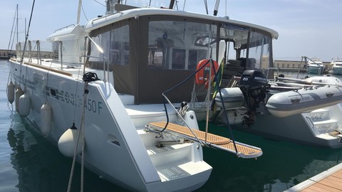 Lagoon 450 F