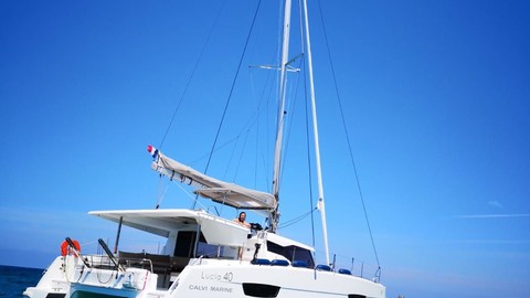 Fountaine Pajot Lucia 40