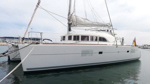 Lagoon 380
