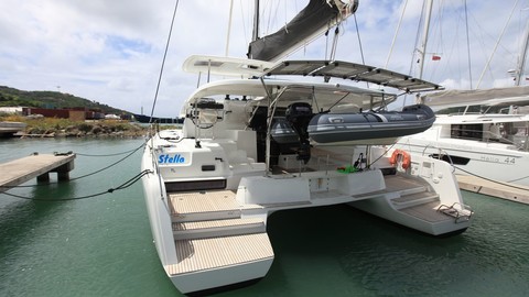 Lagoon 42