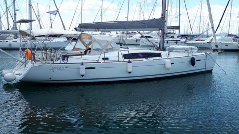 Beneteau Oceanis 40