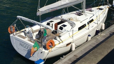 Hanse 385