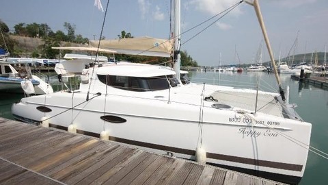 Fountaine Pajot Mahé 36