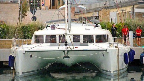 Lagoon 440