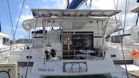 Lagoon 42