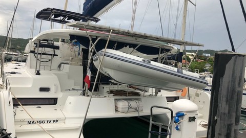 Lagoon 42