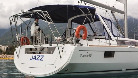 Beneteau Oceanis 48