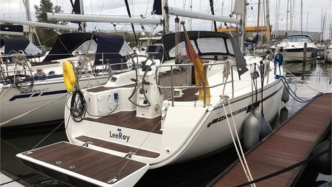 Bavaria 33 Cruiser