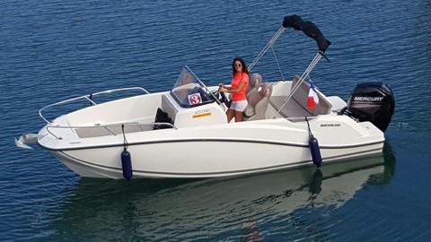 Quicksilver Activ 605 Open