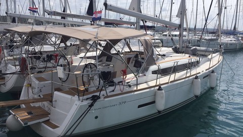 Jeanneau Sun Odyssey 379