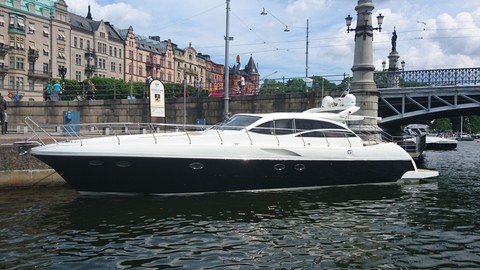 Alena 56