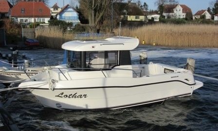 Quicksilver 690 Arvor