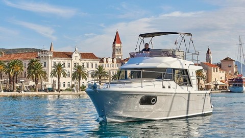 Beneteau Swift Trawler 30