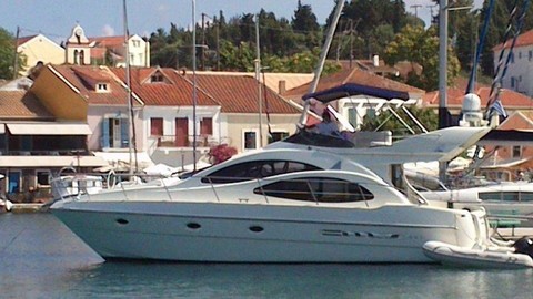 Azimut 42