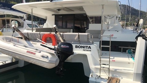 Fountaine Pajot Astréa 42