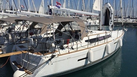 Jeanneau Sun Odyssey 379