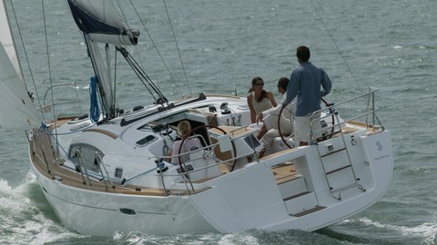 Beneteau Oceanis 40