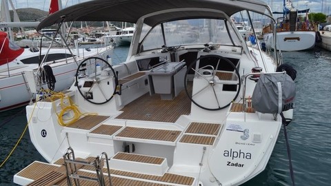 Beneteau Oceanis 48