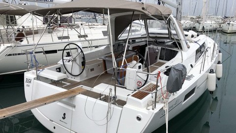 Beneteau Oceanis 41.1