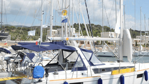 Beneteau Oceanis 48