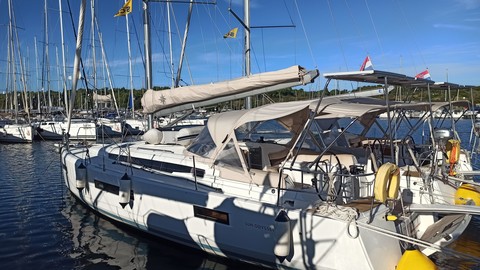 Jeanneau Sun Odyssey 440