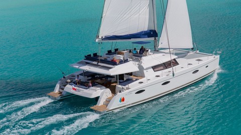 Fountaine pajot victoria 67